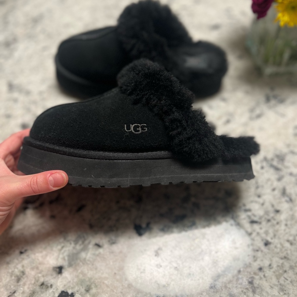 Ugg Black Disquette Slipper